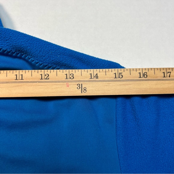 Fjallraven Full Zip High/mock Neck Sweater in Blue. - Picture 10 of 16